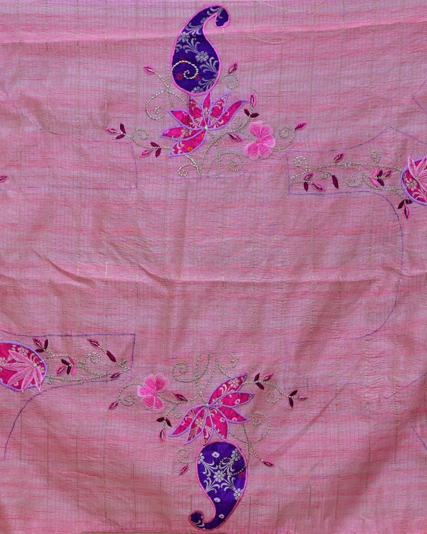 Pink Handloom Saree with Kairi Applique Embroidery image 5
