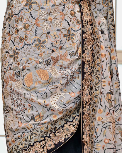 Gray Saree with Kashmiri Palla and Frill Border image 3