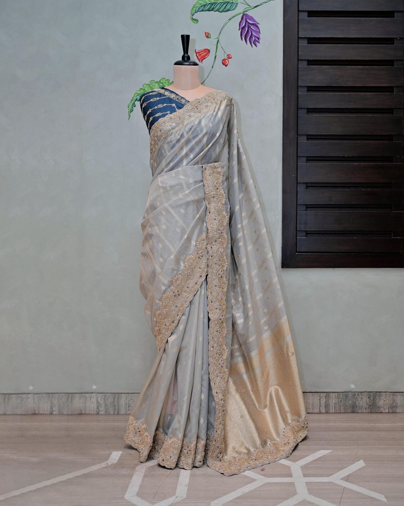 Gold Tissue Kora Saree image 0