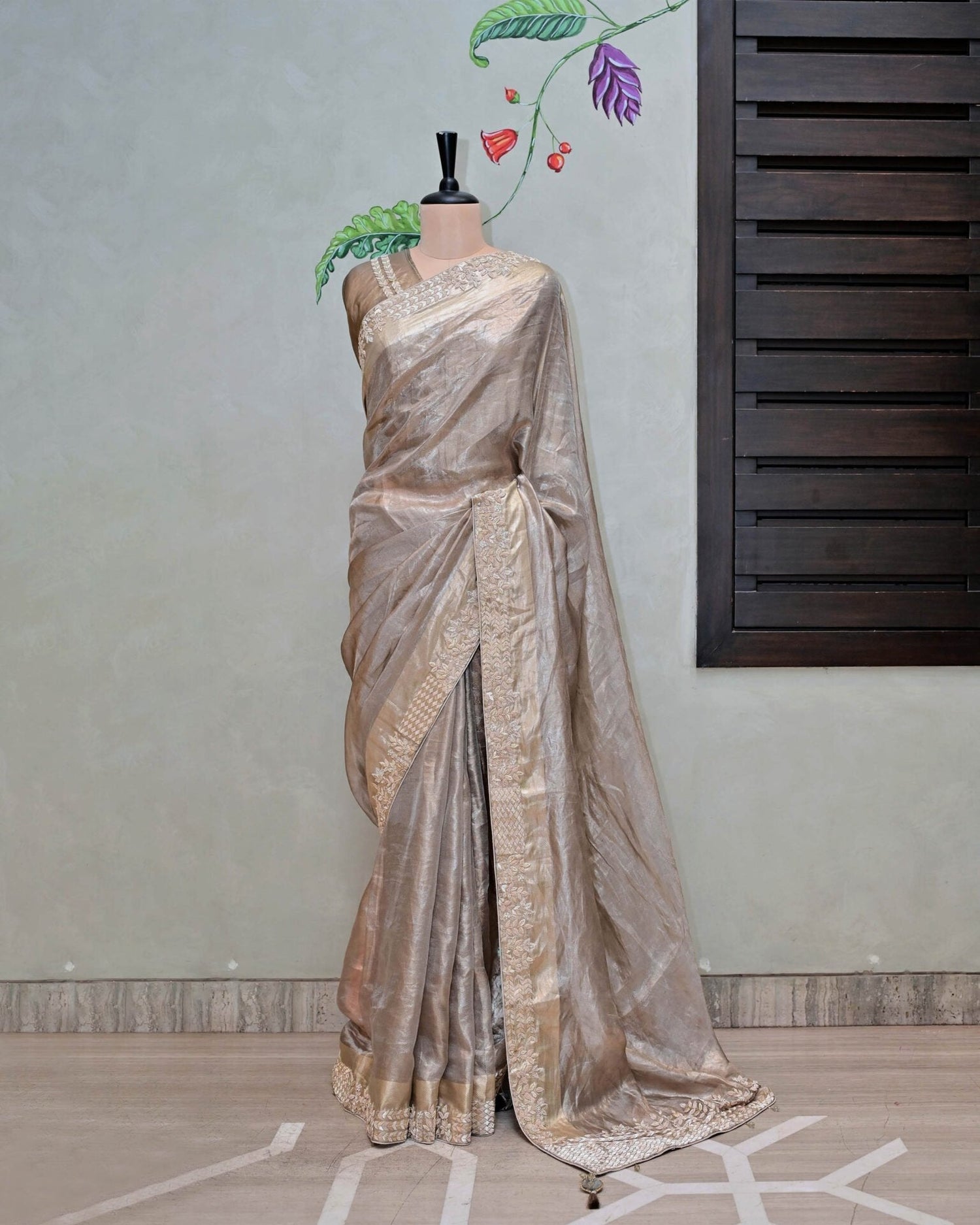 Grey Tissue Saree with Suvendu Border image 0