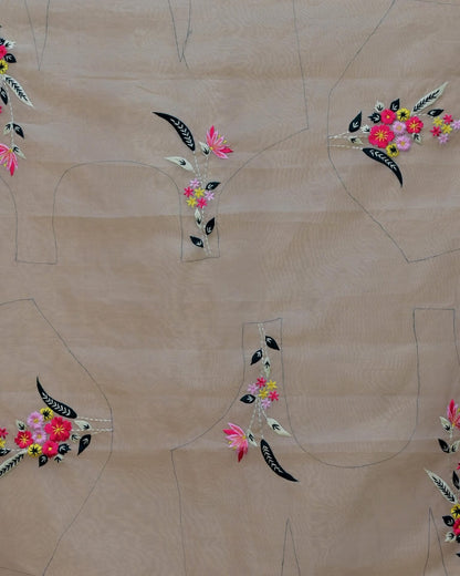 Tissue Handloom Saree with Multipatch Border and Embroidery image 5