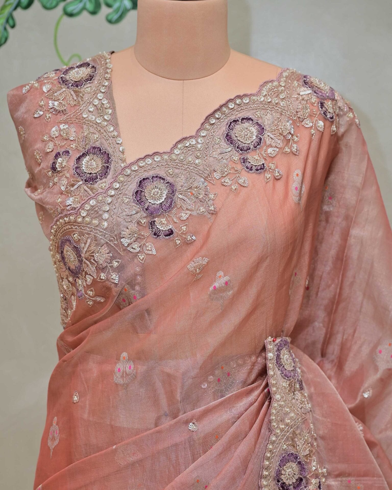 Chanderi Tissue Saree with Booty Work image 5