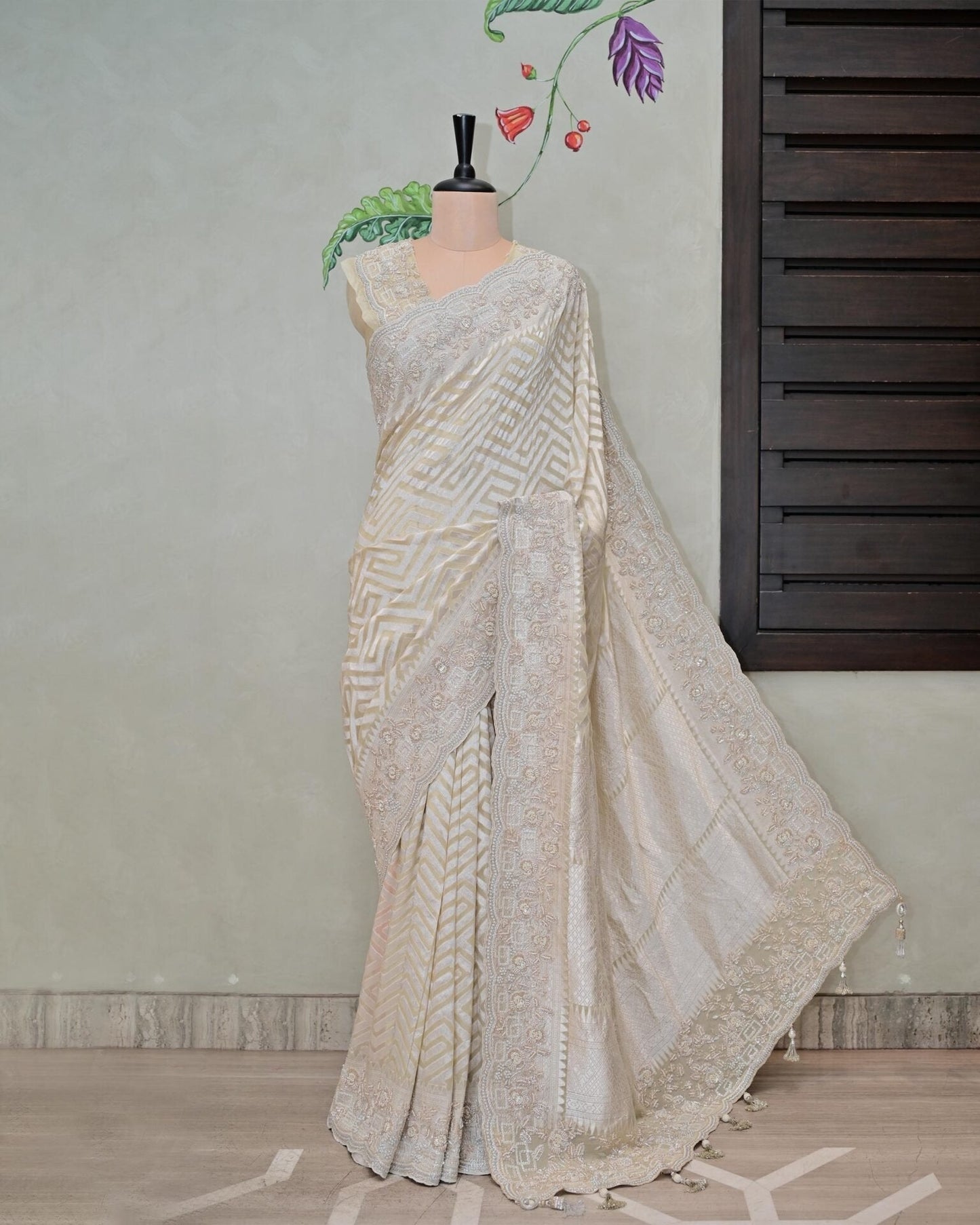 Beige Khaddi Saree image 0