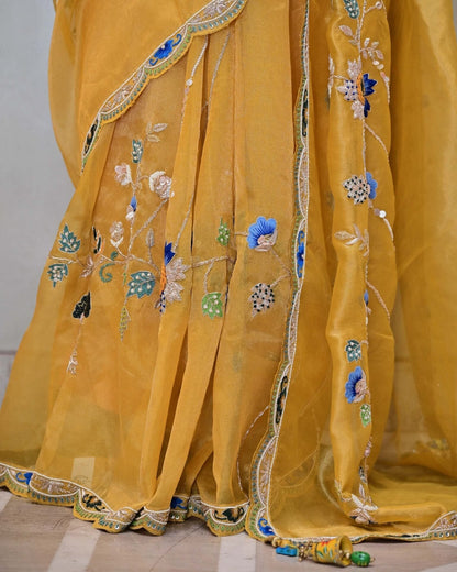 Yellow Tissue Saree image 3