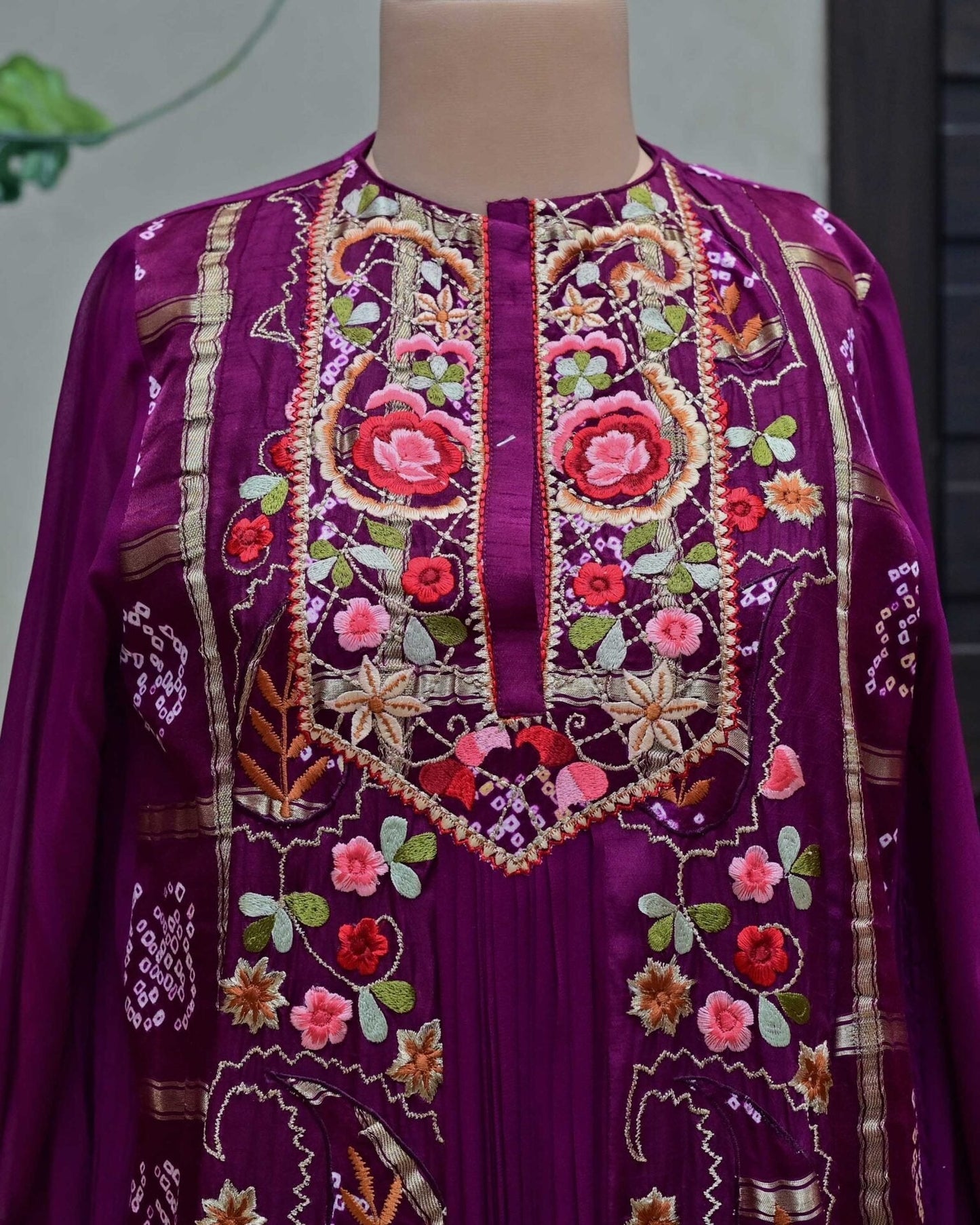 Crush Anarkali with Organza Dupatta image 3