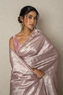 Light Onion Pink Shimmer Blend with Deer Palla
