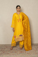 Yellow Silk Kurta Set with Zardozi & bandhani Dupatta