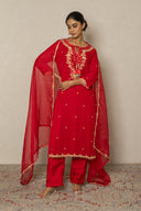 Red delicate embroidered Kurta Set with Organza Dupatta