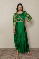 Green overlap ghatchola drape