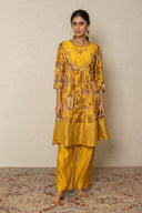 Yellow pichhwai Printed pleated Kurta with Zardozi Work