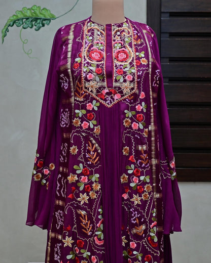 Crush Anarkali with Organza Dupatta image 2