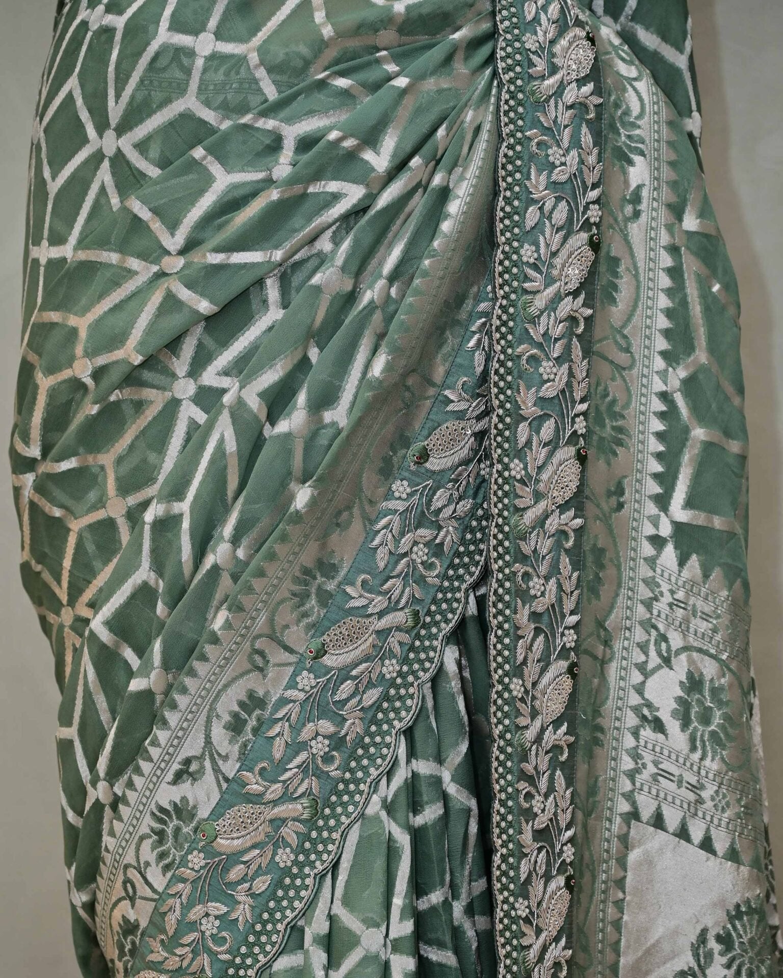 Green Khaddi Saree with Bird Border image 2