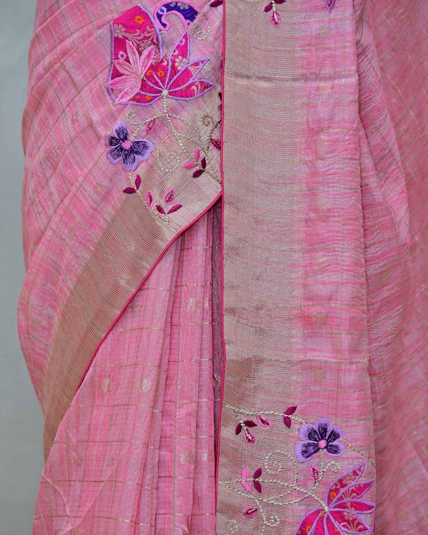 Pink Handloom Saree with Kairi Applique Embroidery image 3