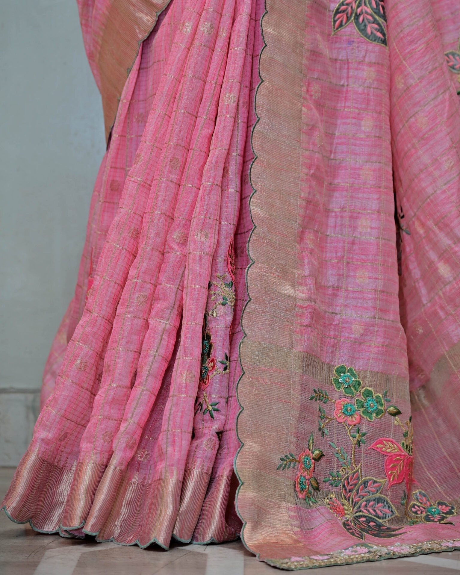 Pink Handloom Check with Matha Patti Border image 3