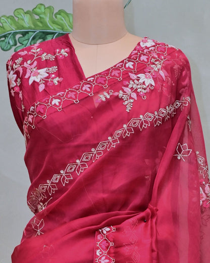 Pink Organza Saree image 2