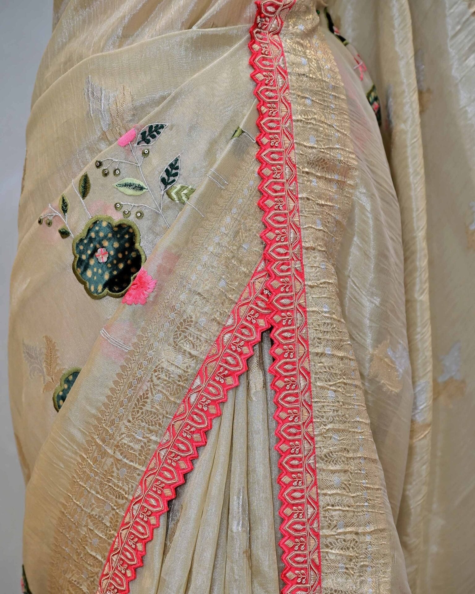 Tissue Saree with Patchwork image 3
