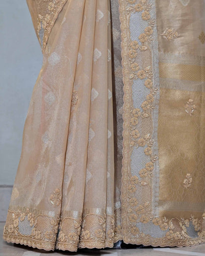 Tissue Saree with Abstract Border image 4